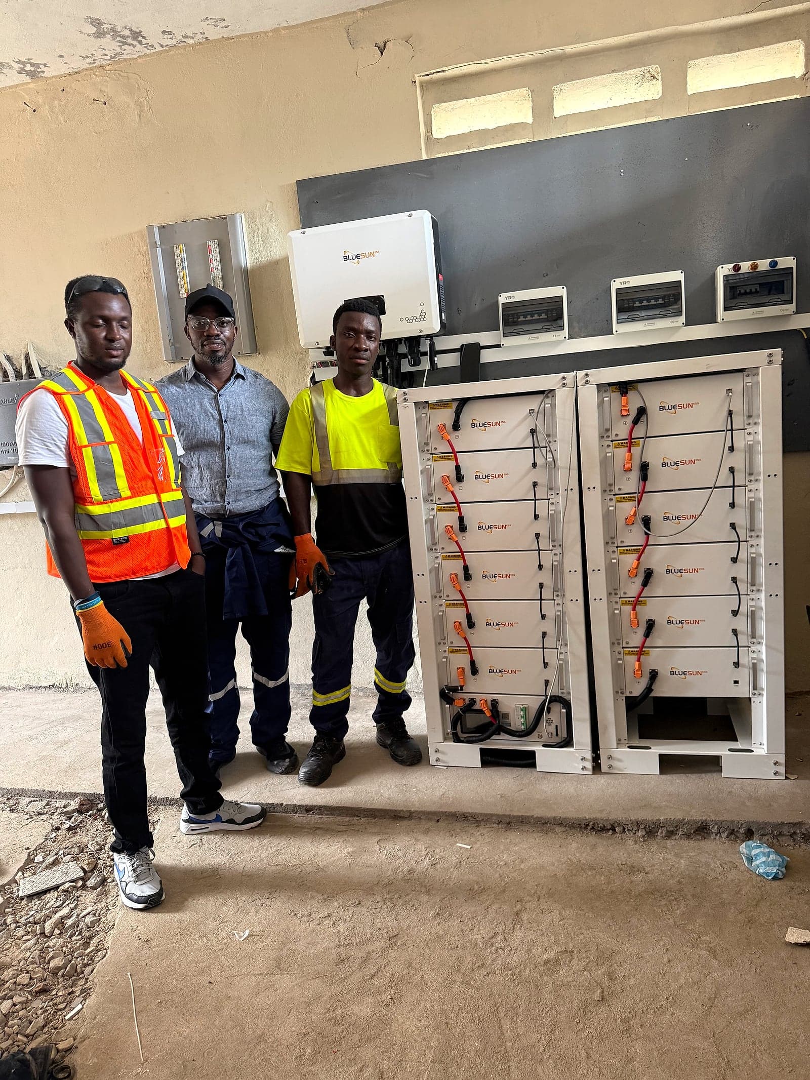 Bluesun Installation Team & Handover Support
